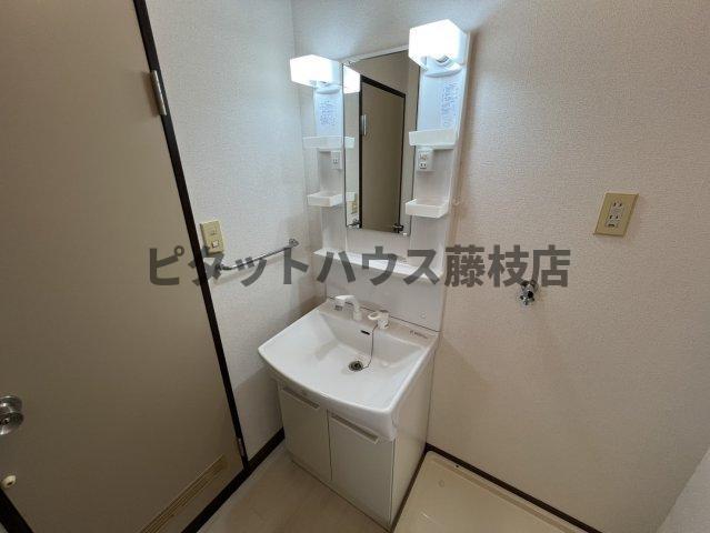 焼津市五ケ堀之内アパート 洗面