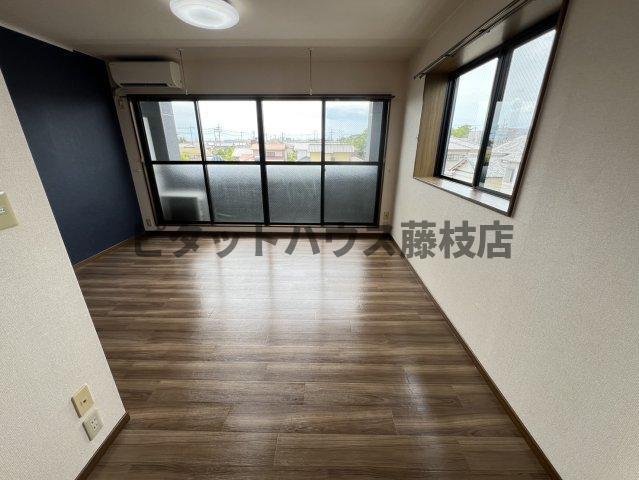 焼津市焼津マンション リビング