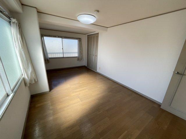 焼津市東小川マンション リビング