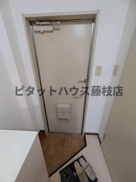 牧之原市細江アパート 玄関