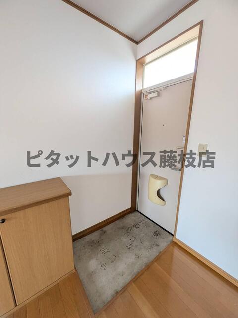 藤枝市高岡アパート 玄関