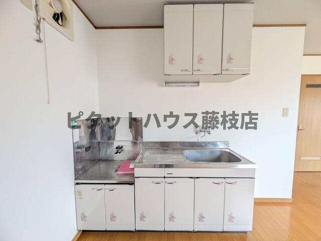 藤枝市高岡アパート キッチン