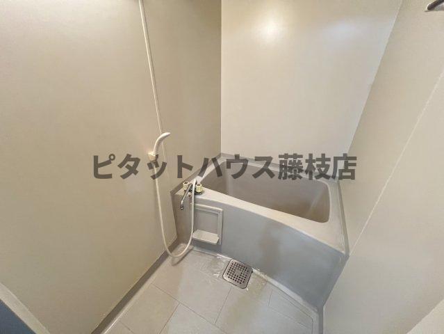 藤枝市瀬古アパート バス／シャワー