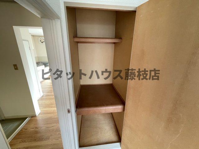 藤枝市高柳アパート 収納