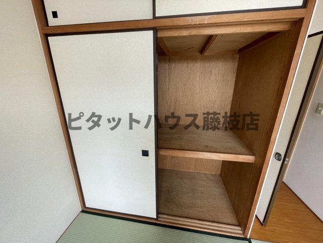 藤枝市兵太夫アパート 収納