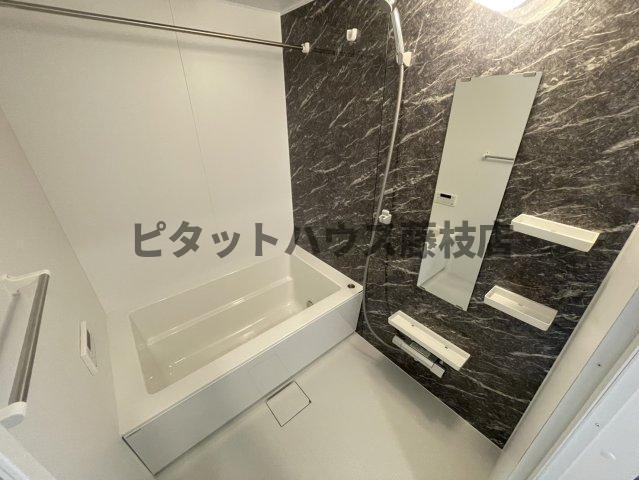 焼津市八楠アパート バス／シャワー