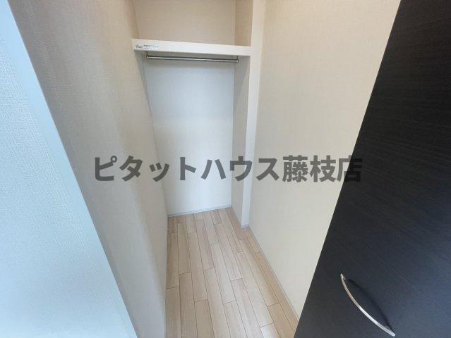 焼津市八楠アパート 収納