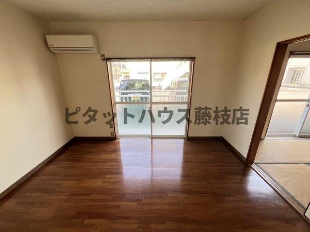 焼津市柳新屋アパート リビング