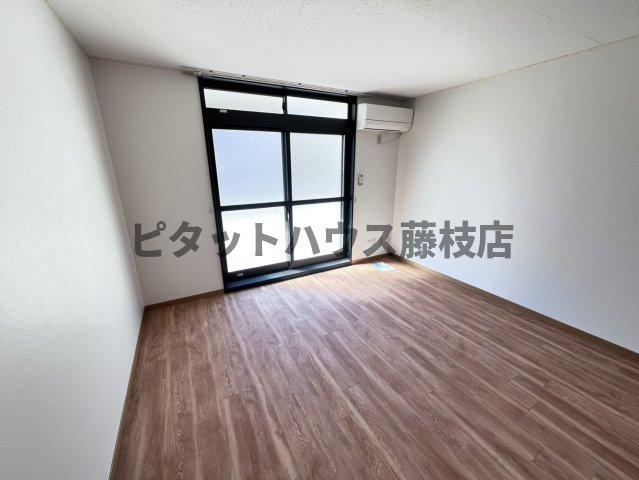 島田市稲荷アパート リビング
