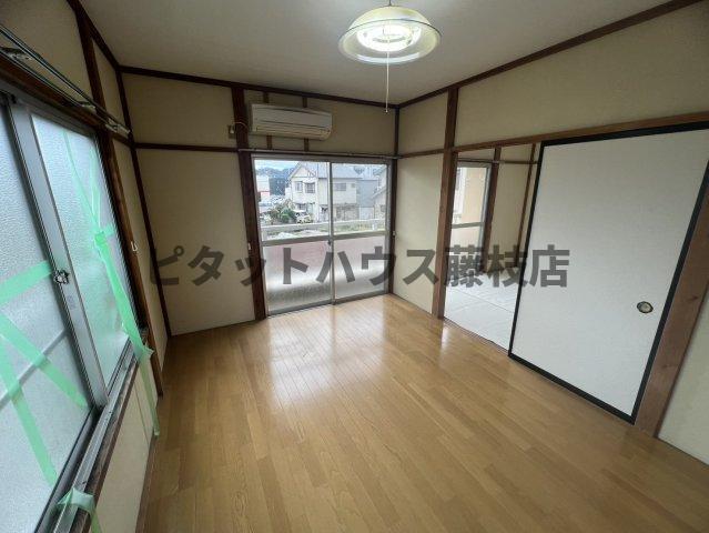 島田市旭アパート リビング