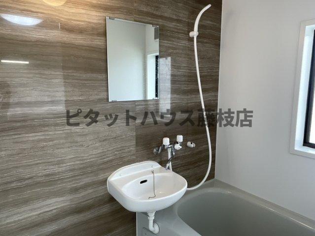 焼津市駅北アパート バス／シャワー