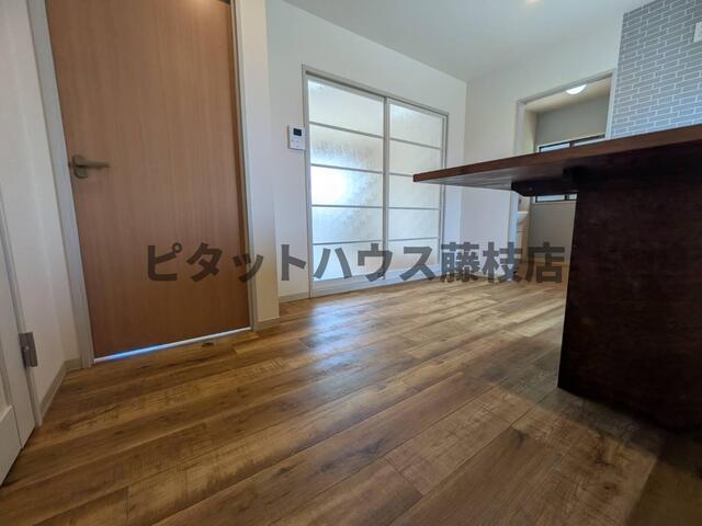 藤枝市茶町アパート リビング
