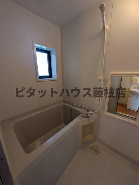 藤枝市茶町アパート バス／シャワー