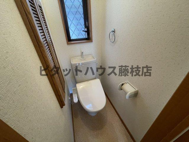 焼津市三右衛門新田アパート トイレ