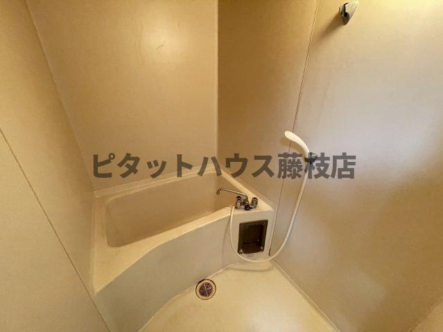 焼津市中新田アパート バス／シャワー