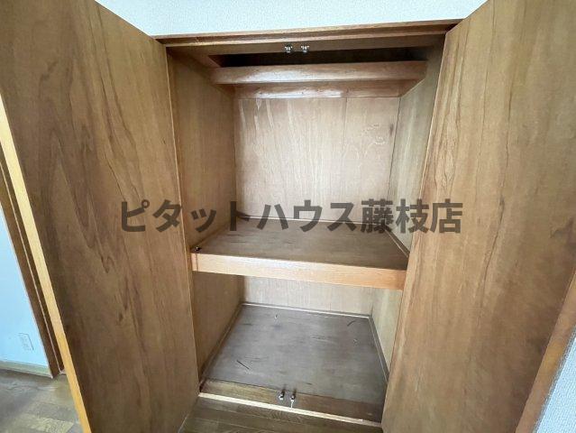 焼津市中新田アパート 収納