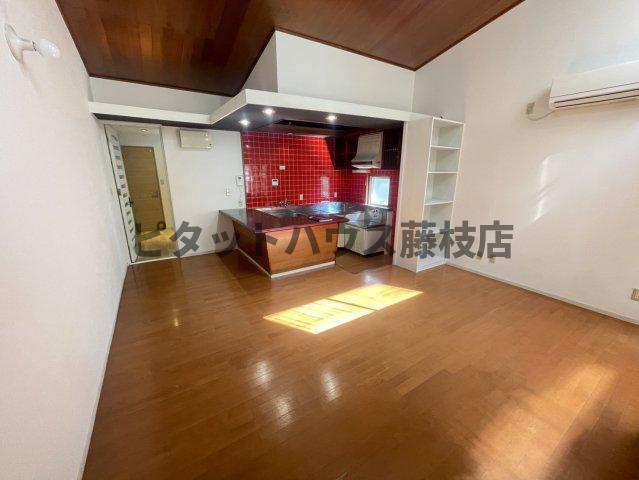 焼津市宗高アパート リビング