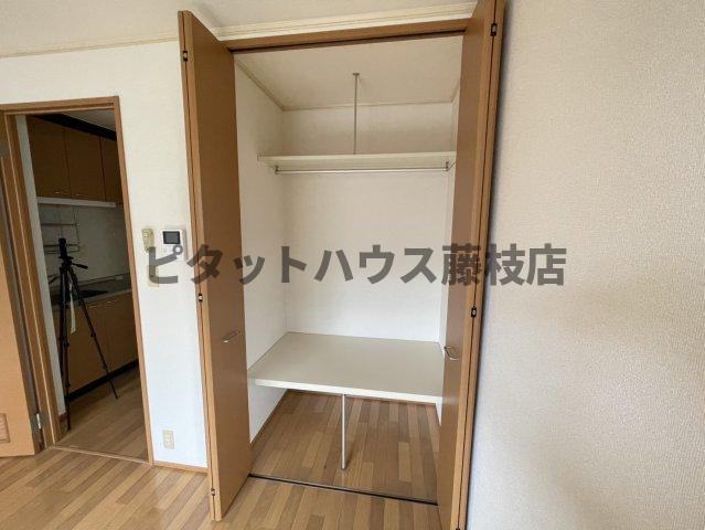 焼津市大栄町アパート 収納