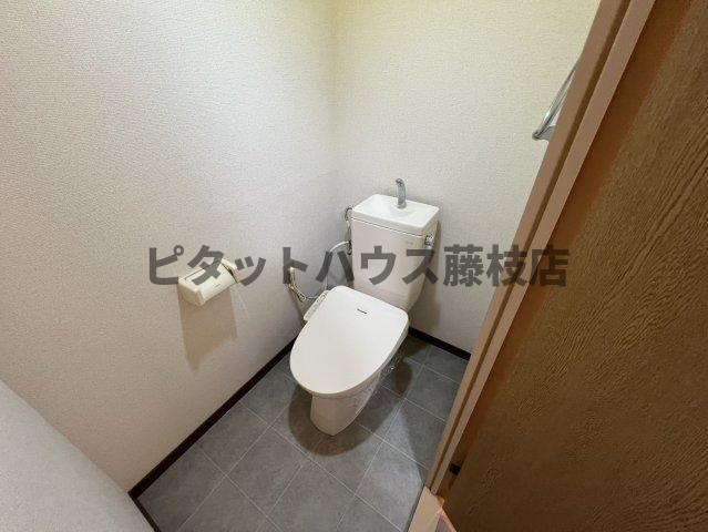 焼津市大村新田アパート トイレ