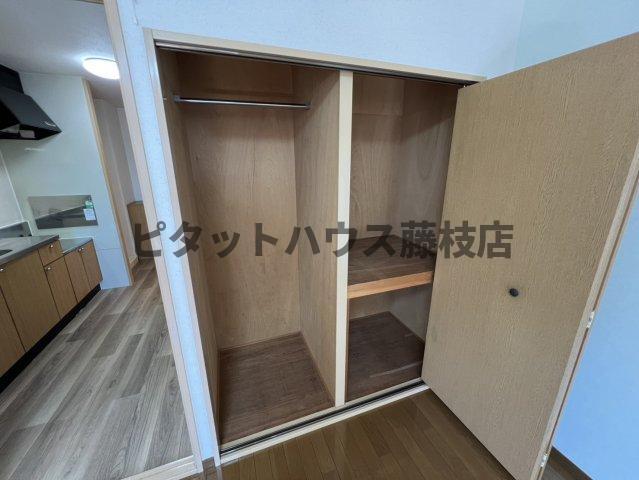焼津市大村新田アパート 収納