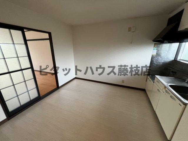 焼津市五ケ堀之内アパート リビング