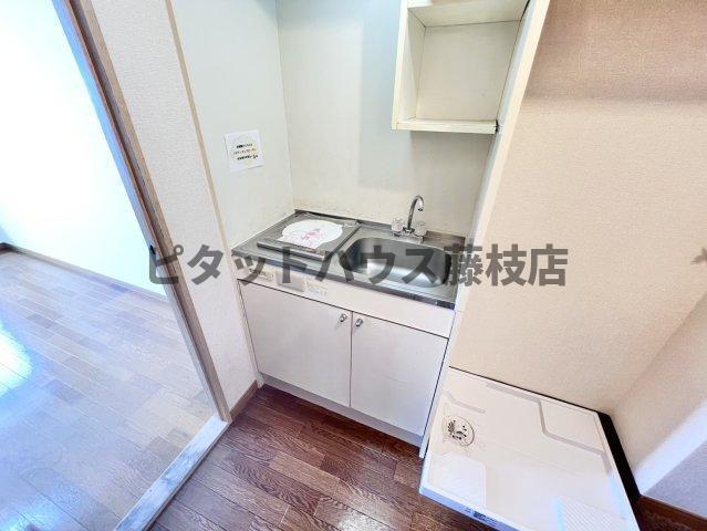 牧之原市布引原アパート キッチン