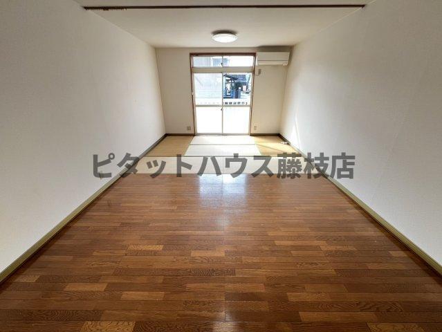 焼津市中新田アパート リビング