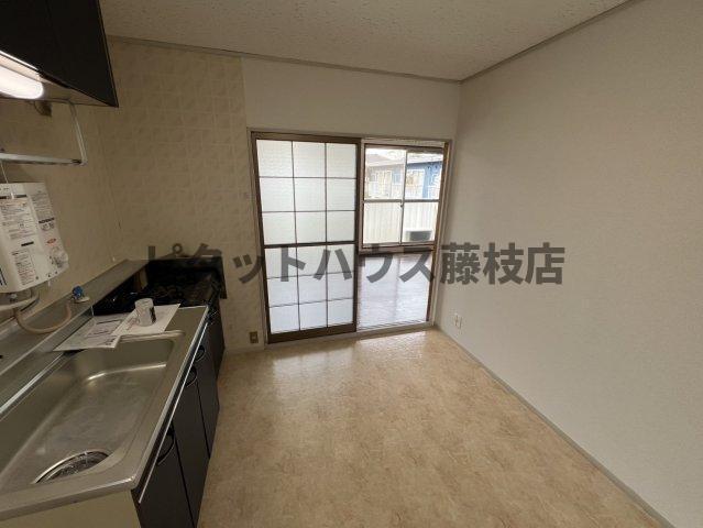 焼津市焼津アパート キッチン