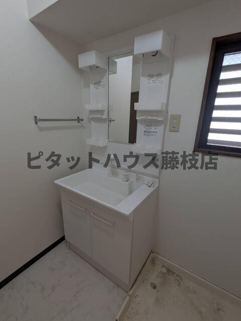 藤枝市南駿河台マンション 洗面