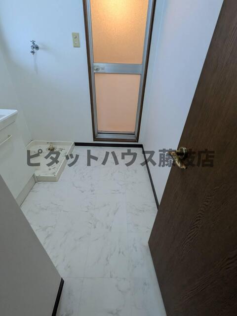 藤枝市南駿河台マンション 洗面