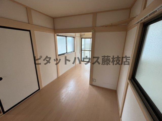 焼津市塩津一戸建 リビング
