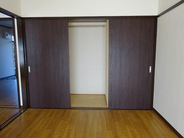 掛川市城西アパート 収納
