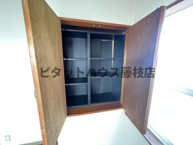 焼津市柳新屋アパート 収納