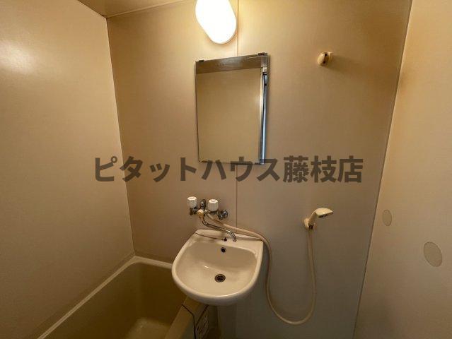 島田市船木アパート 洗面