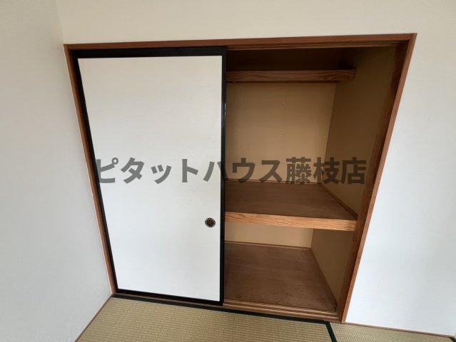 焼津市焼津マンション 収納