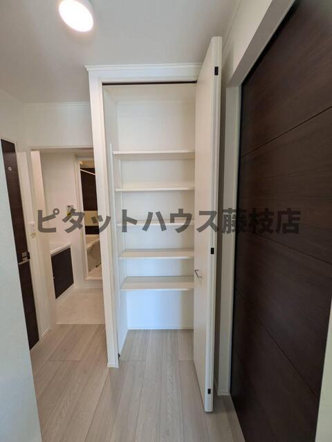 焼津市田尻北アパート 収納