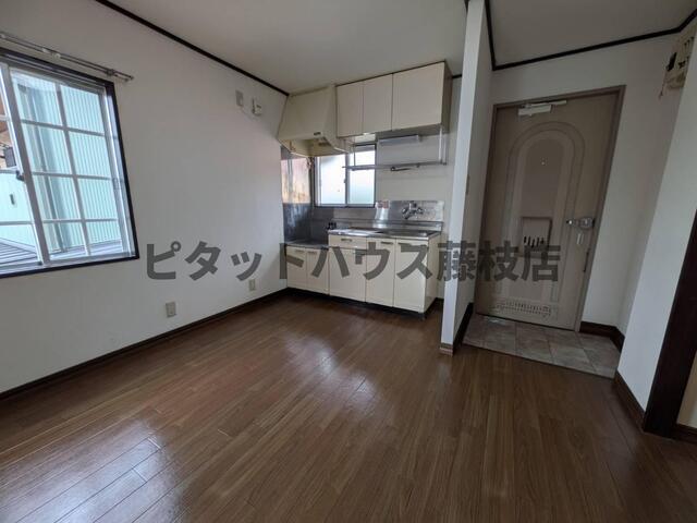 藤枝市与左衛門アパート リビング