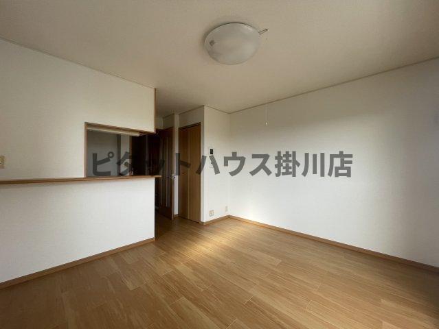 袋井市高尾アパート 収納