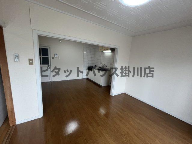 掛川市南マンション リビング