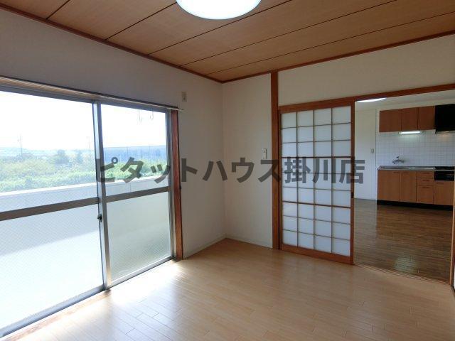 掛川市富部マンション リビング