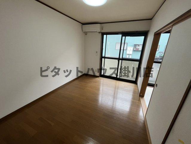 掛川市緑ケ丘アパート リビング