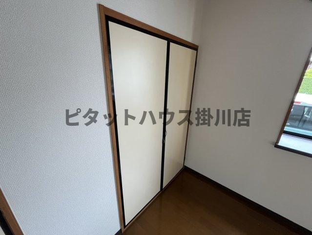 掛川市緑ケ丘アパート 収納