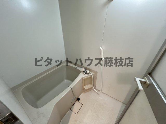 焼津市石津港町マンション バス／シャワー