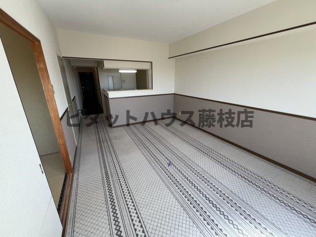 焼津市石津港町マンション リビング