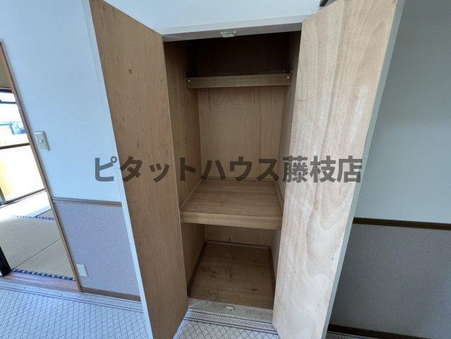 焼津市石津港町マンション 収納