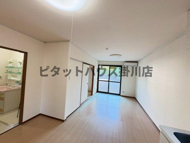 袋井市豊沢アパート リビング