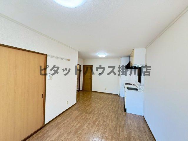袋井市豊沢アパート リビング