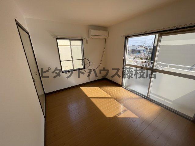 焼津市西小川アパート リビング