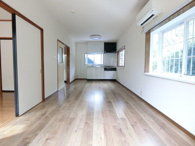 袋井市愛野アパート リビング