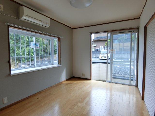 袋井市愛野アパート リビング